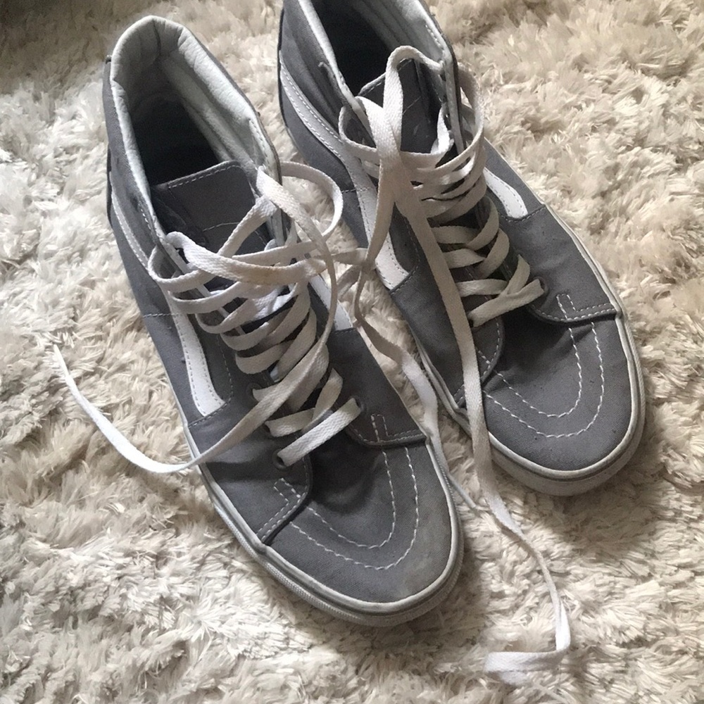Canvas Sk8-Hi Vans in Grey